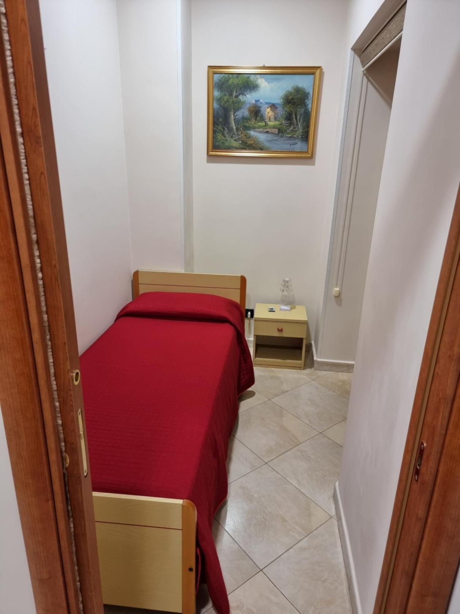 Ferienwohnung Loft Magna Grecia Reggio Calabria Centro Storico A 3 Minuti A Piedi Dal Mare Exterior foto