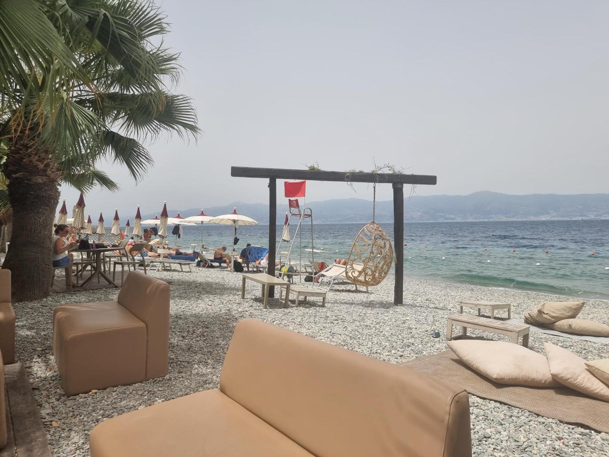 Ferienwohnung Loft Magna Grecia Reggio Calabria Centro Storico A 3 Minuti A Piedi Dal Mare Exterior foto